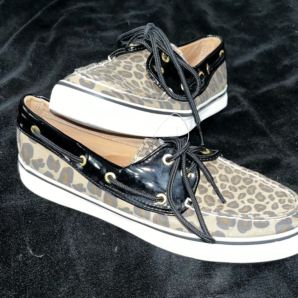 Cheetah Sperrys.